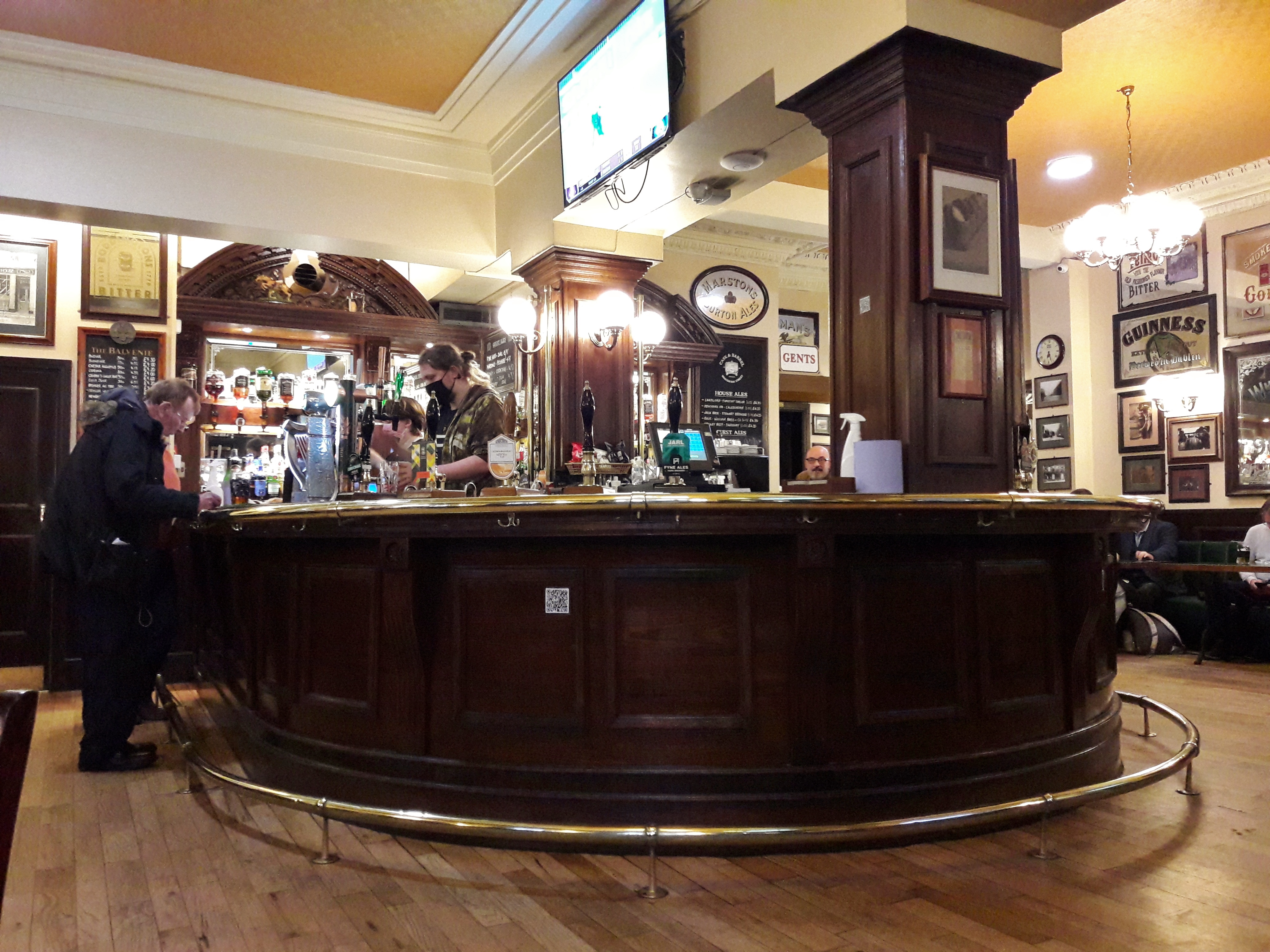 CAMRA | Cask & Barrel, Edinburgh