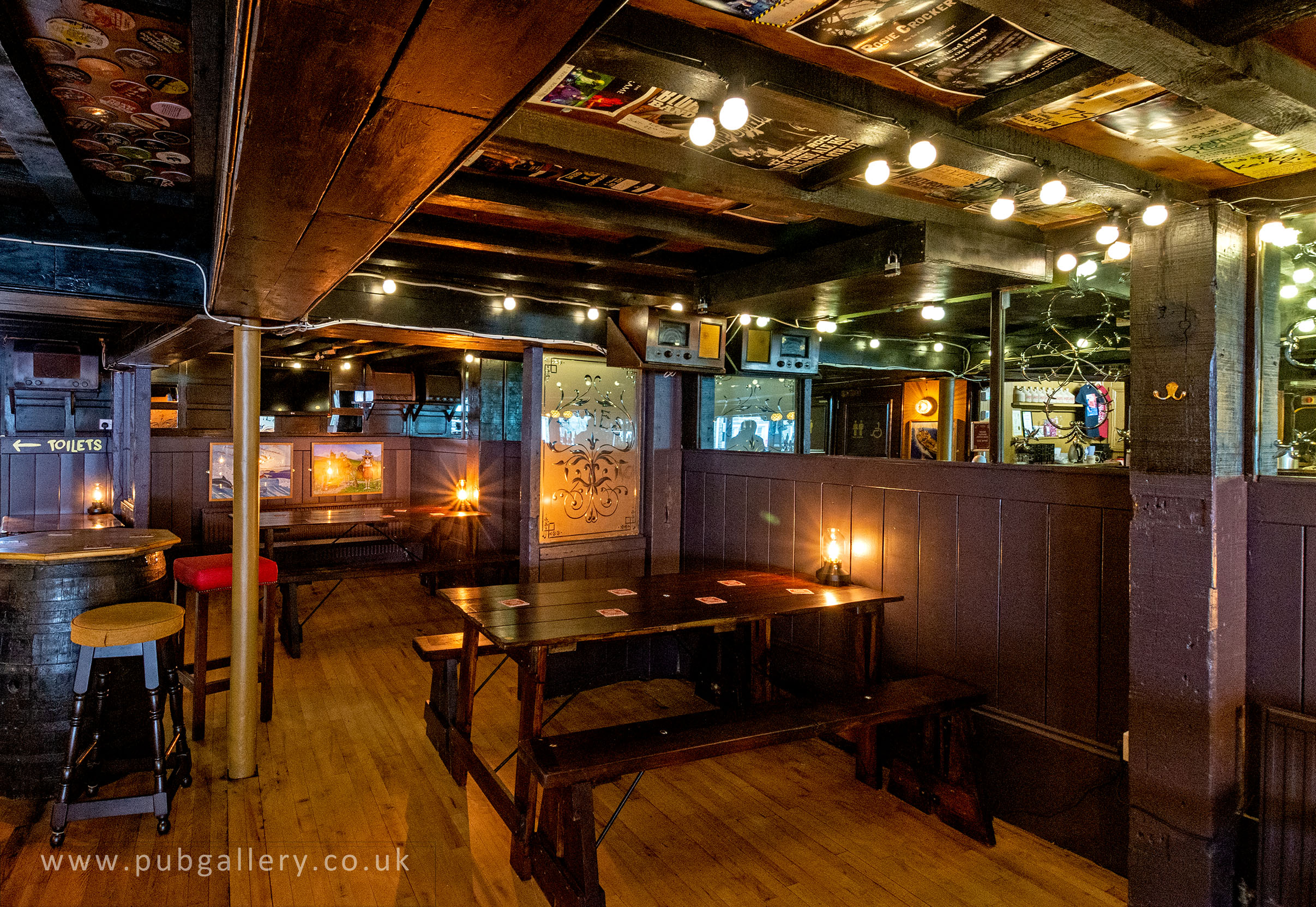 Rear of bar.  by D. Kennedy. Published on 